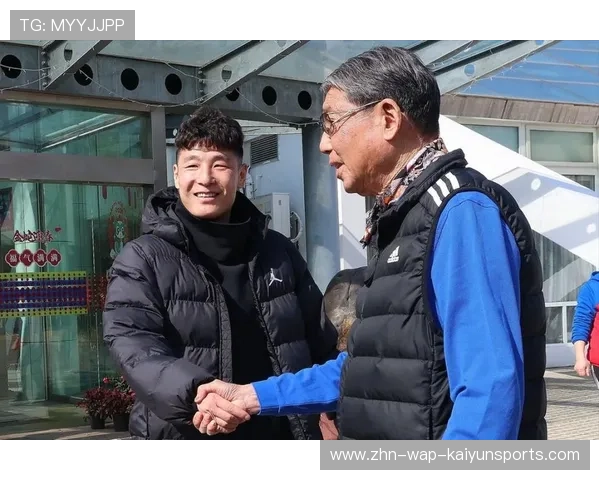 徐根宝怒怼质疑：我不落伍！——坚持与创新的足球人生