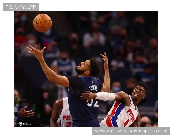 唐斯关键篮下强突，森林狼在主场捍卫荣耀