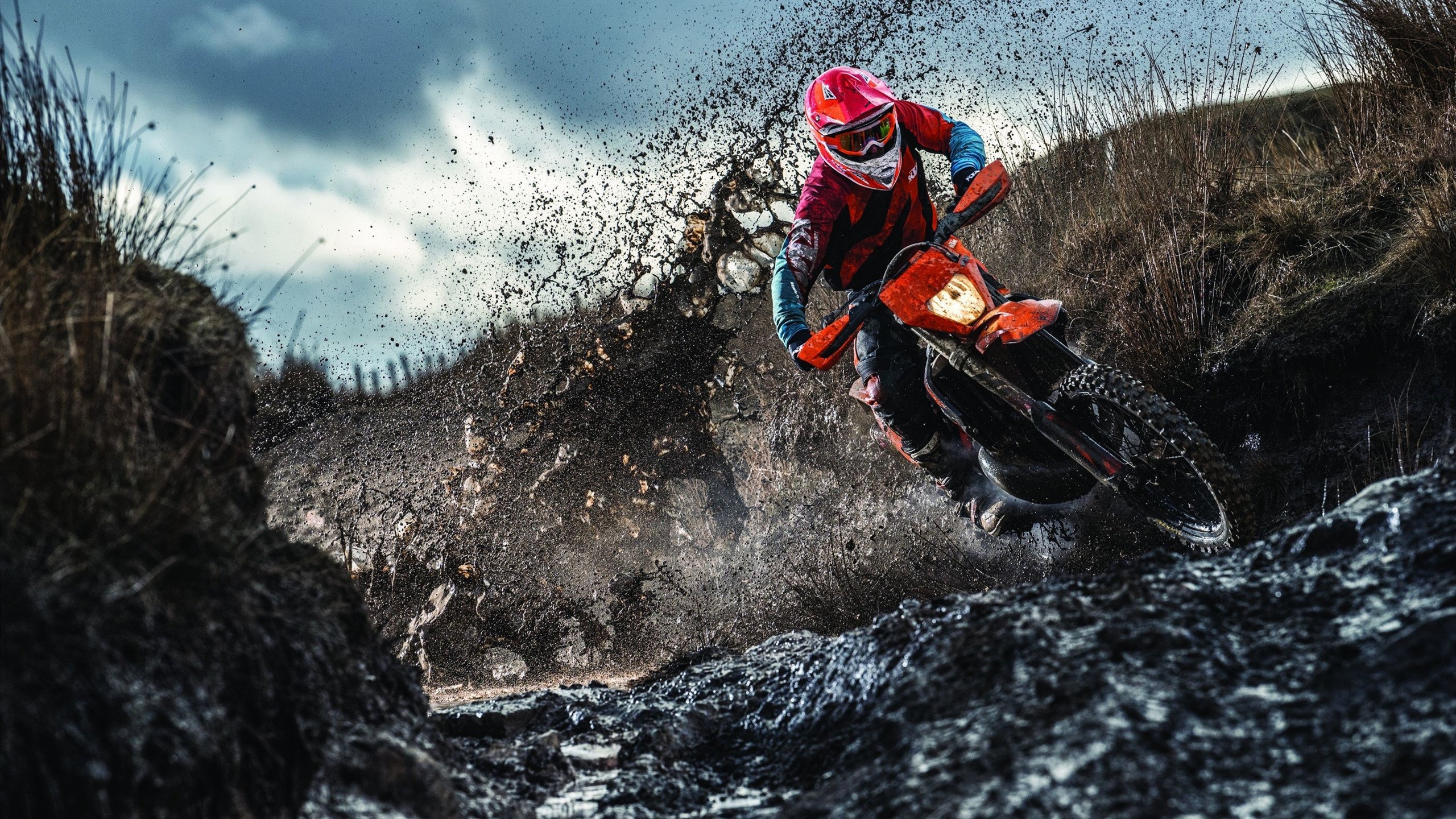 足球基本功训练，足球基本功训练技巧教学